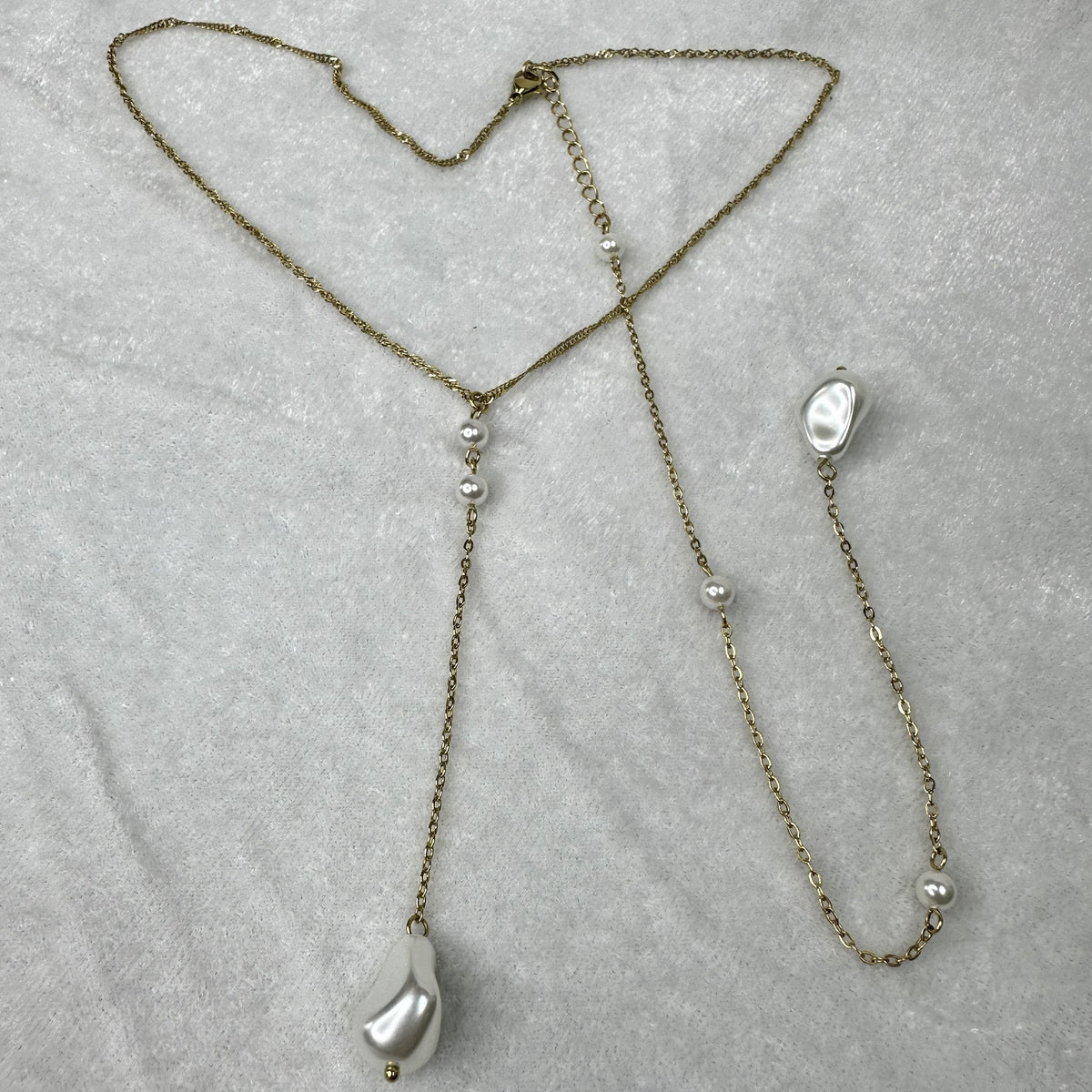 Baroque Waterfall Lariat