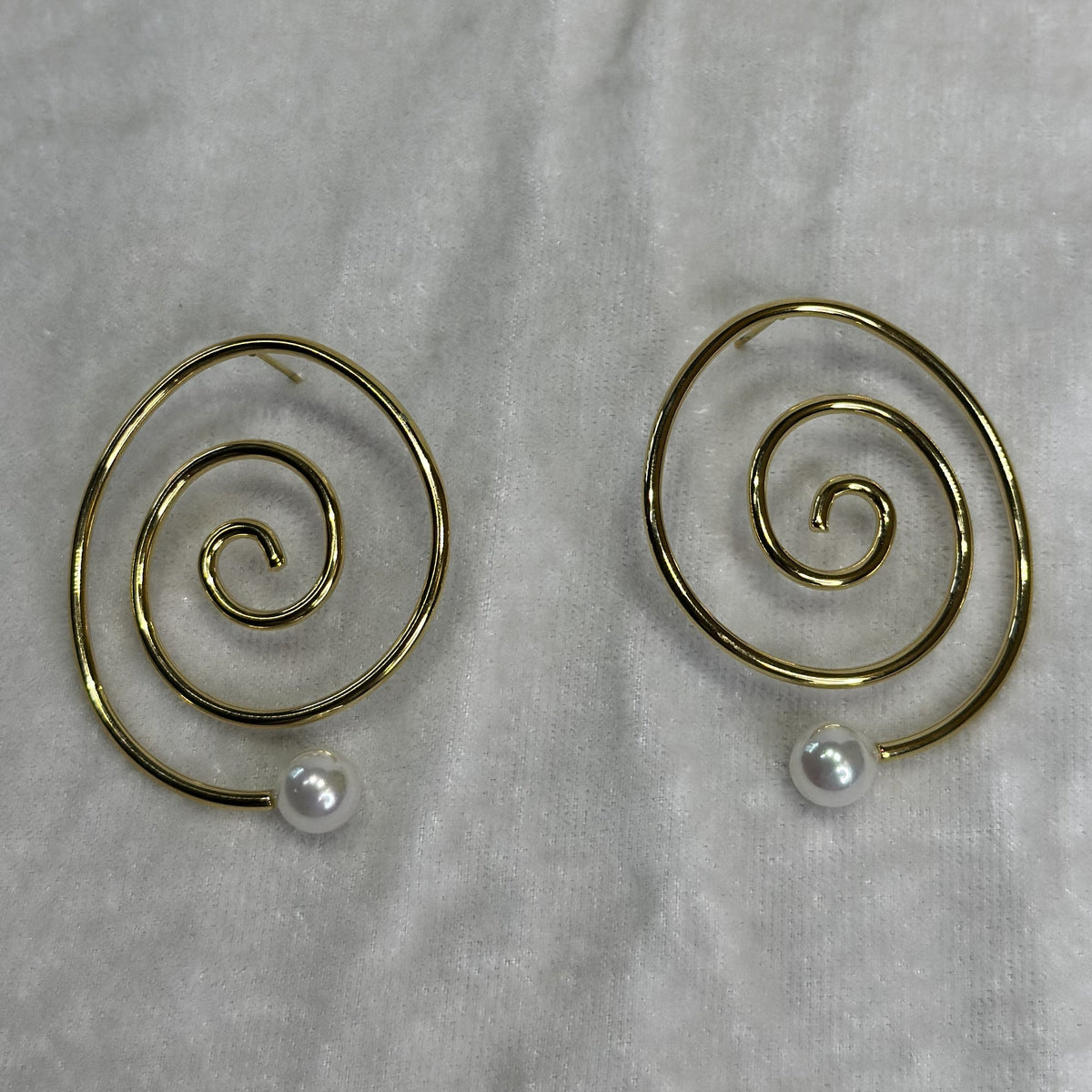 Spiral Pearl Earrings
