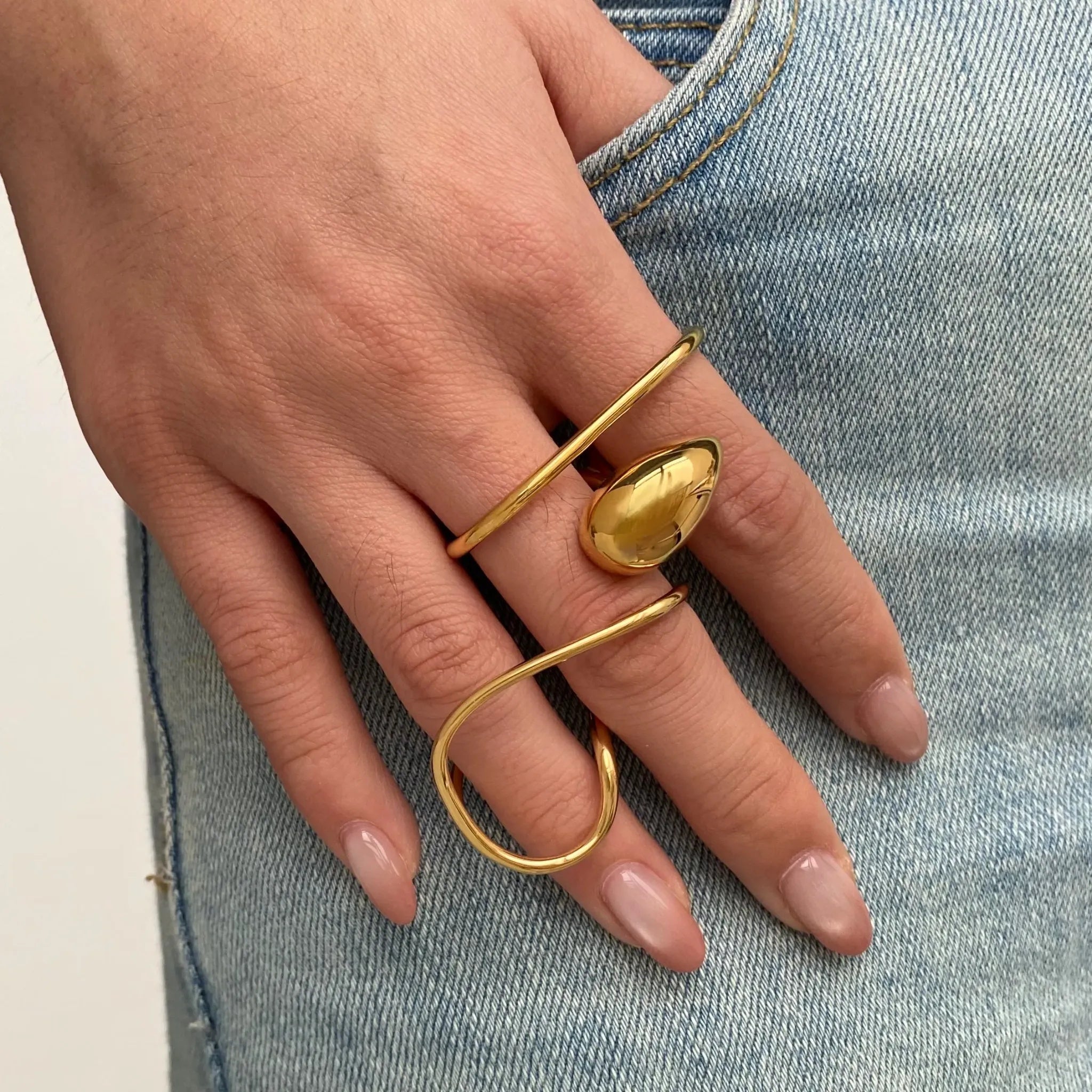 curve ring